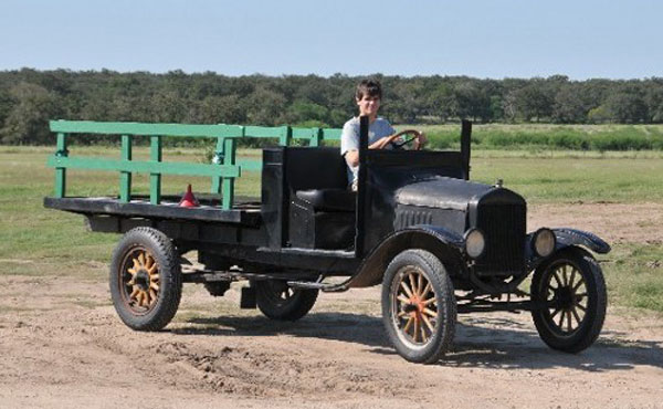 1925 Ford tt-truck