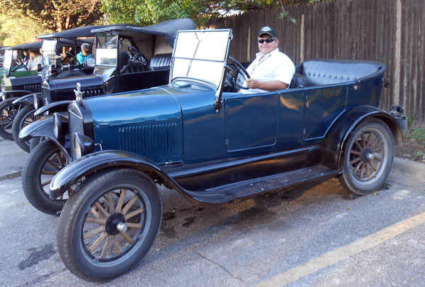 San angelo ford tractor #8